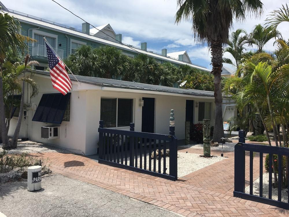 Flamingo Motel & Villas Bonita Springs North Naples Eksteriør billede